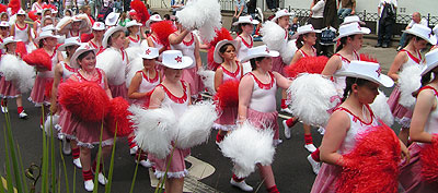 Texas style cheerleaders from Starkey juniors