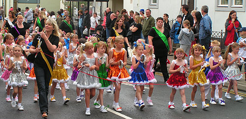 Starkey's Junior dancers on Duke Street