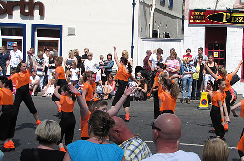 dancers on duke street