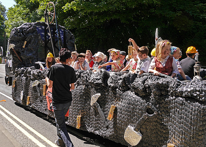 hensingham miners float