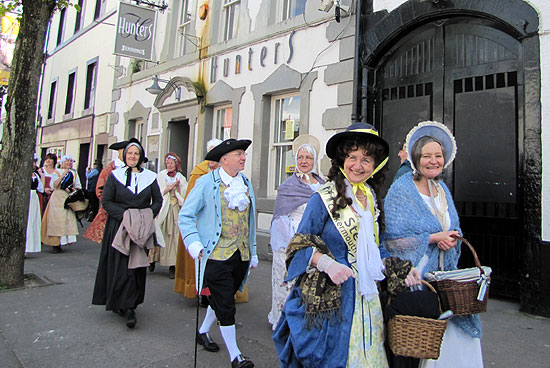 Georgian costume parade