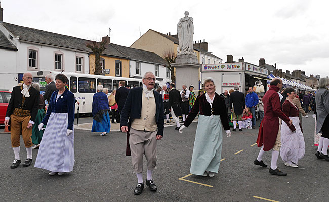 georgian square dancers