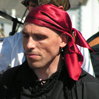 hpirate6.jpg (12879 bytes)