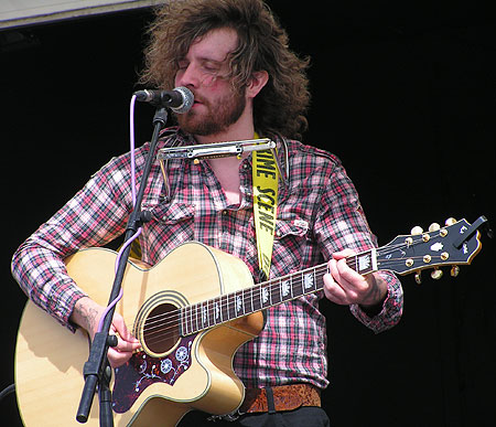 Andy Winter sings Whitehaven Festival