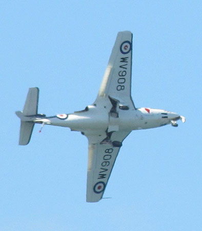 Hawker Sea Hawk under carriage view