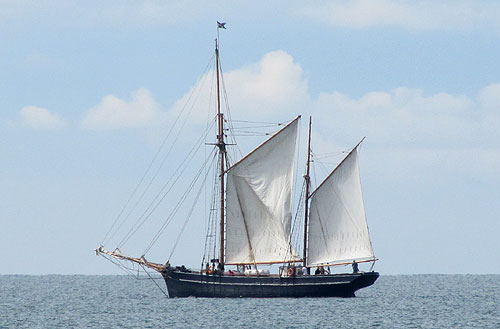 Bessie Ellen tall ship under sail