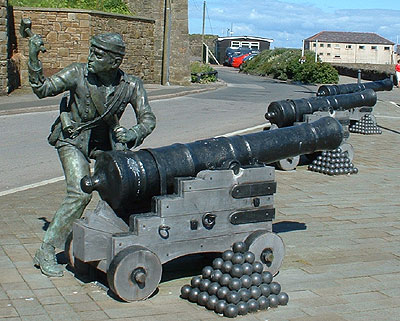 Statue depicting the guns being spiked