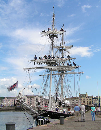 cadets manning the sails on Royalist