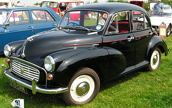 Morris Minor in black