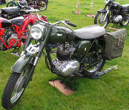 BSA D1 motorbike