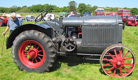 International 10/20 tractor