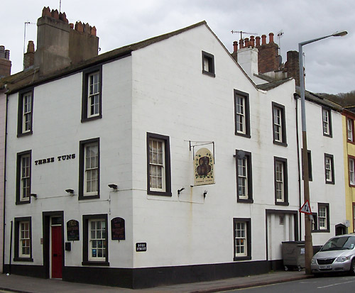 Three Tuns pub in Whitehaven